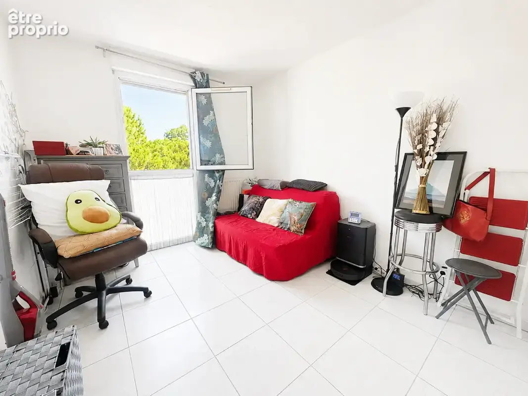 Lattes quartier port ariane t3 de 70 m2 hab vue port- parking et cave - photo 10