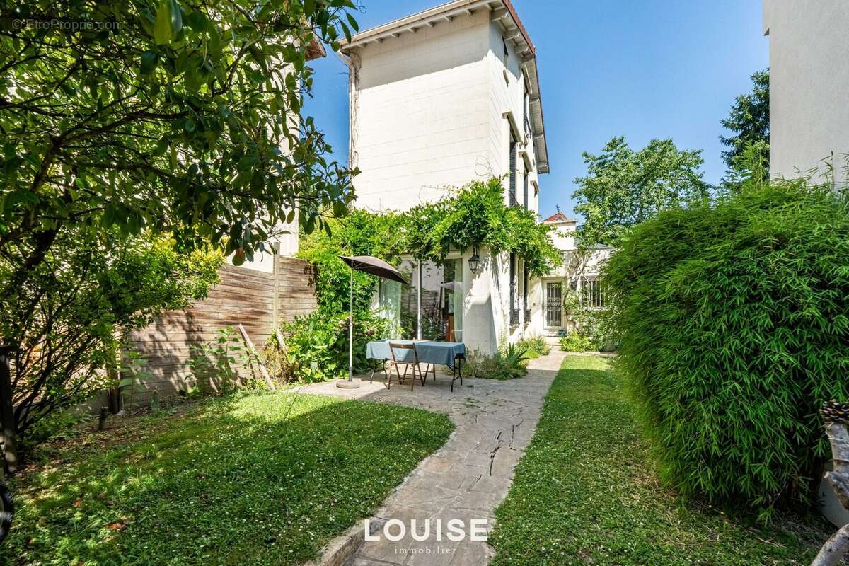Maison à VELIZY-VILLACOUBLAY
