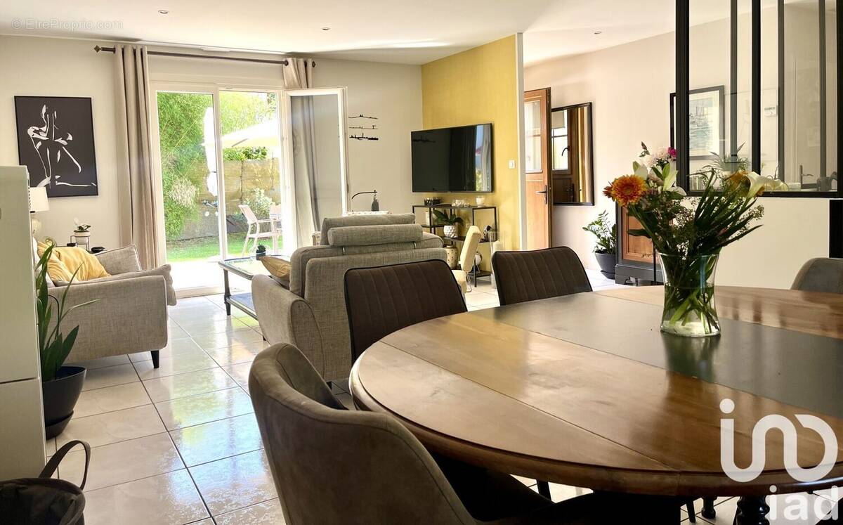 Photo 1 - Maison à INDRE