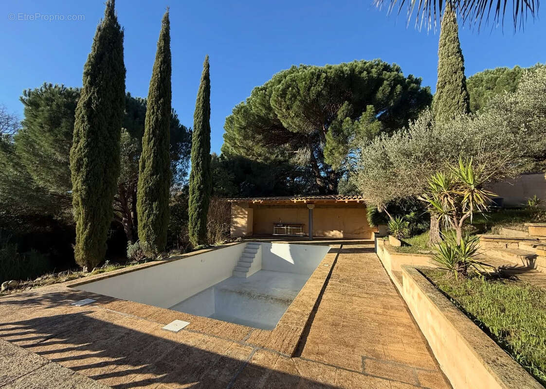 Maison à CASTILLON-DU-GARD