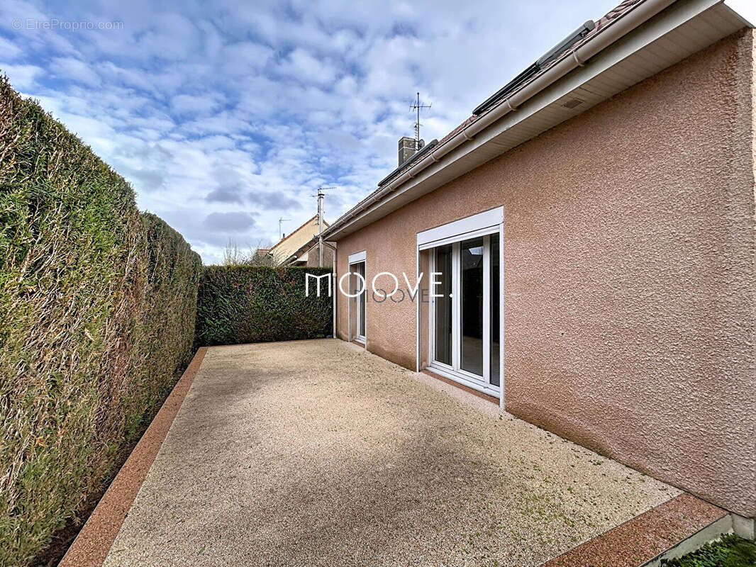 Maison à LE PETIT-QUEVILLY