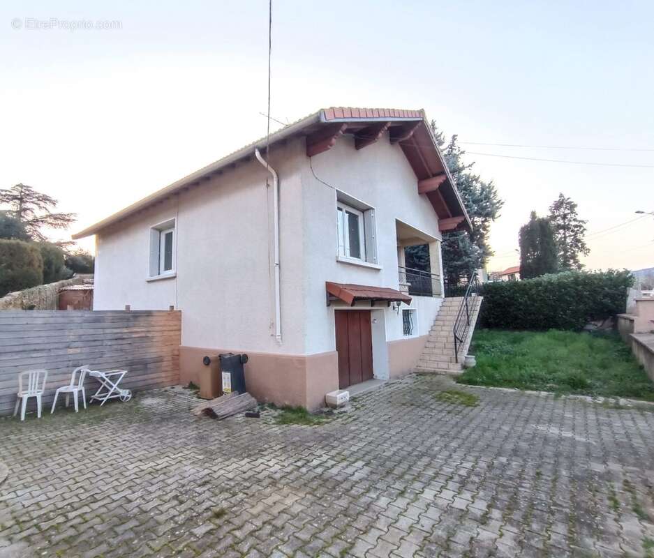 Maison à SAINT-CHAMOND