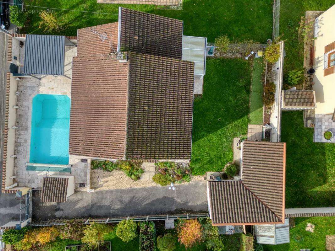 Maison à BOURG-EN-BRESSE