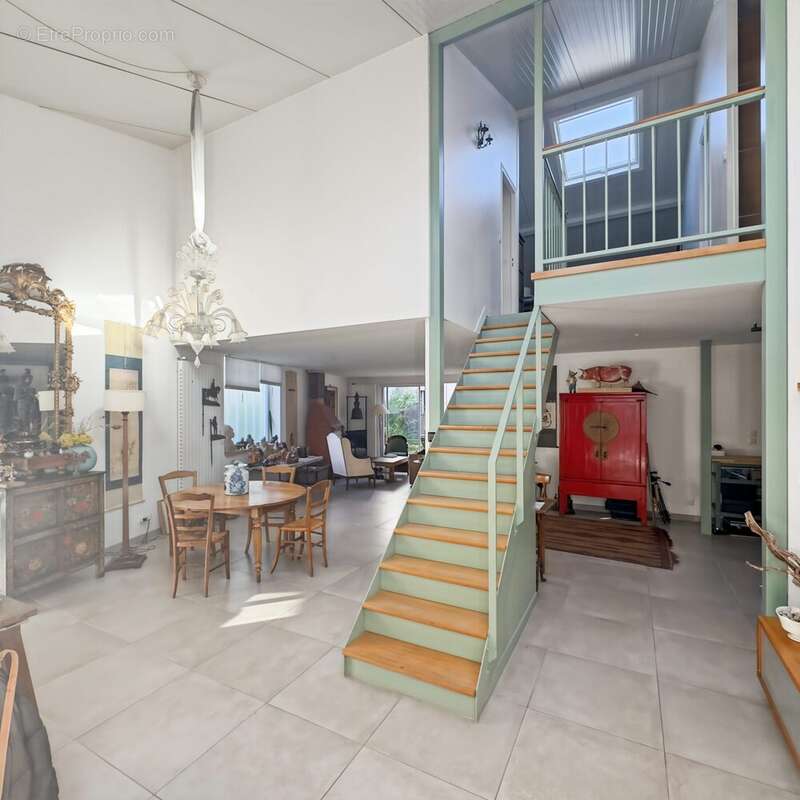 Maison à NEUILLY-PLAISANCE