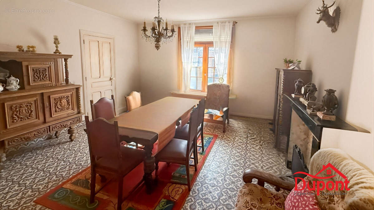 Maison 128 m² à Avesnes-Les-Aubert  - photo 4