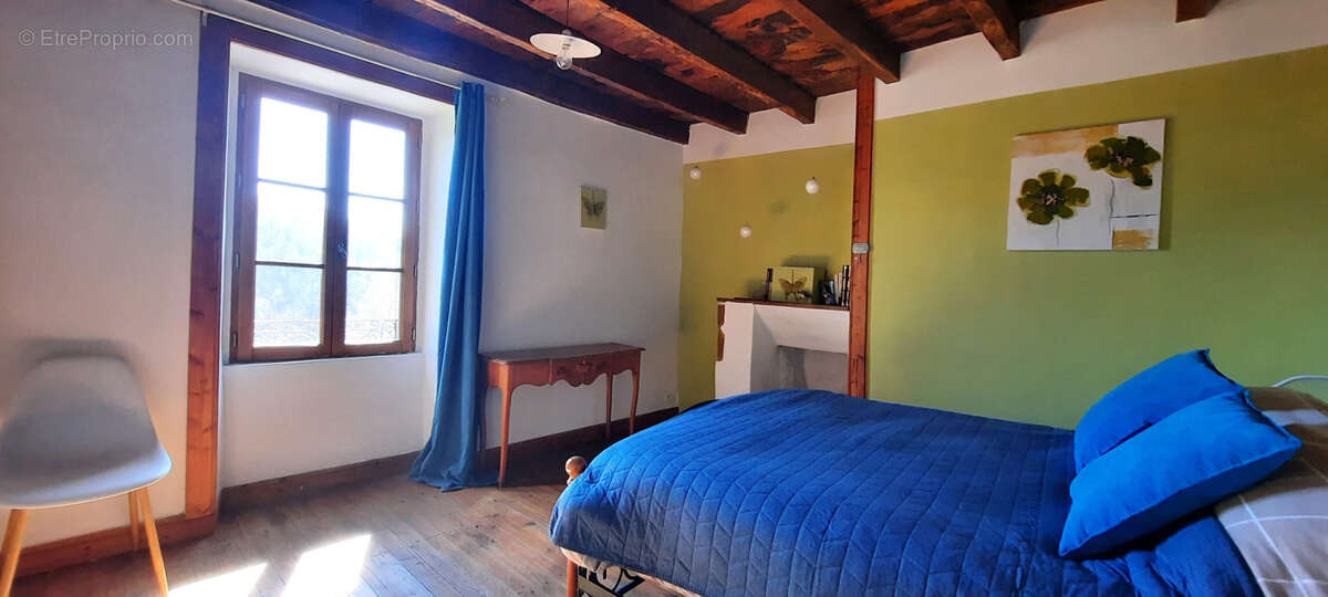 Maison à CROS-DE-RONESQUE