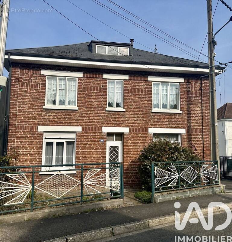 Photo 1 - Maison à ISBERGUES