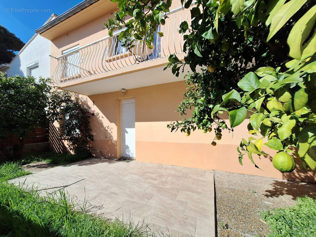 Maison à SAINT-CYPRIEN