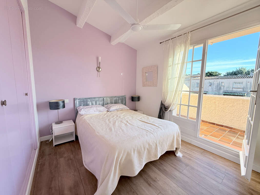 Maison à SIX-FOURS-LES-PLAGES