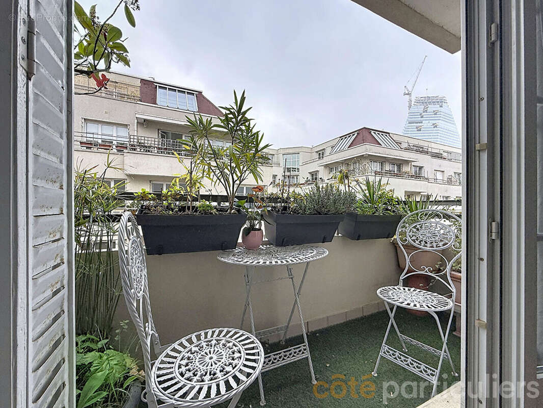 Appartement à ISSY-LES-MOULINEAUX