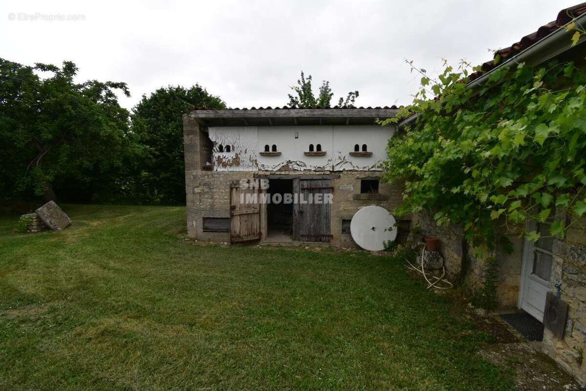 DSC_0047 - Maison à CHAMPNIERS