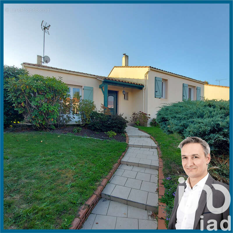 Photo 2 - Maison à MORTAGNE-SUR-SEVRE