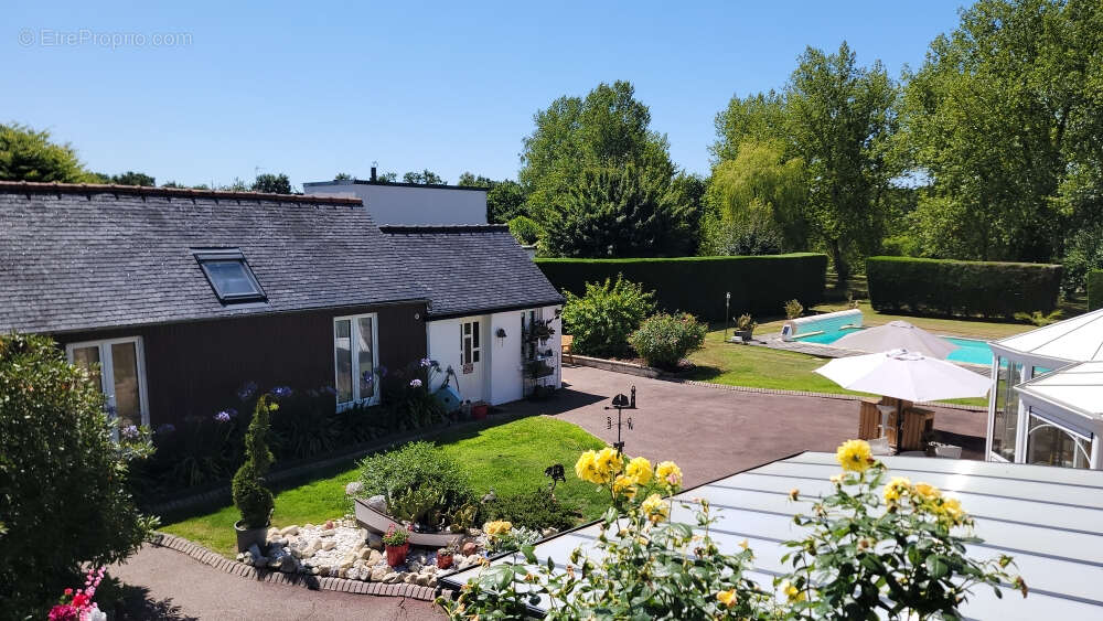 Plourivo, belle maison en pierre de 155 m² à vendre - photo 8