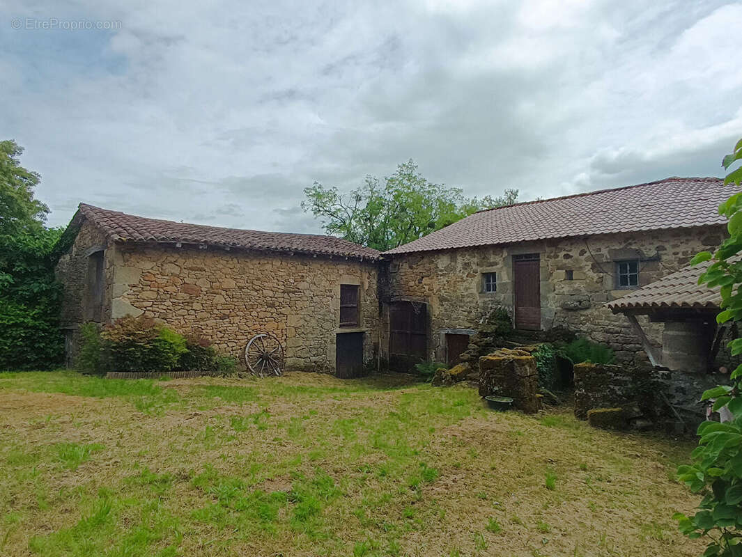 Corps de ferme sans nuisance - photo 4