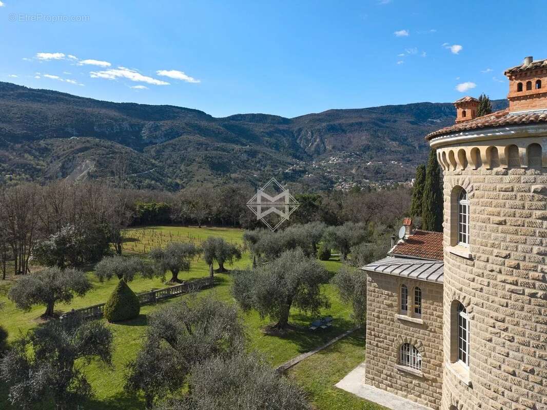 Exclusivité - Propriété d’exception – Arrière-pays niçois - photo 9