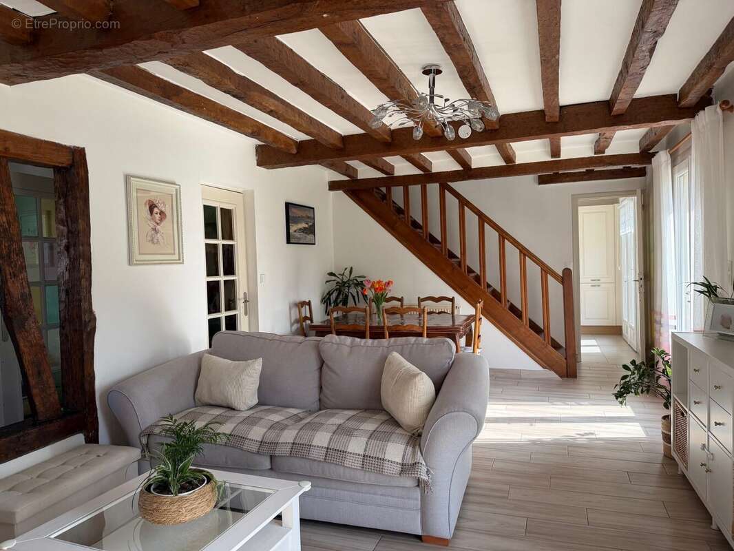 Maison à BRIONNE
