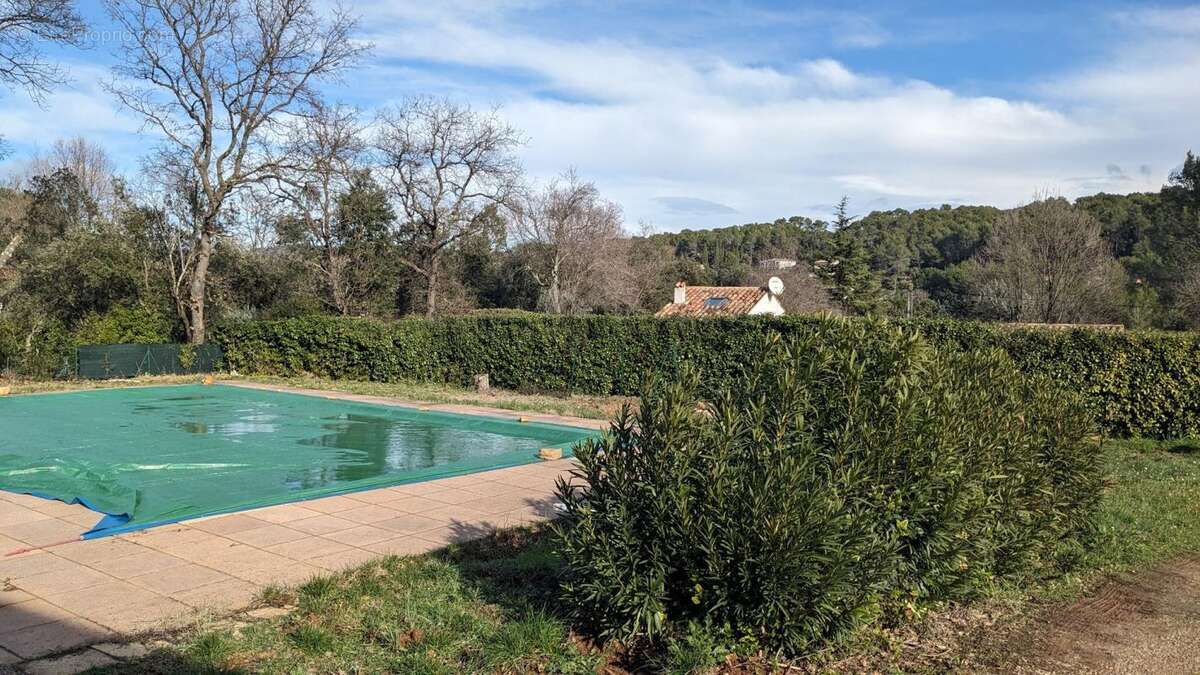 Maison à LORGUES