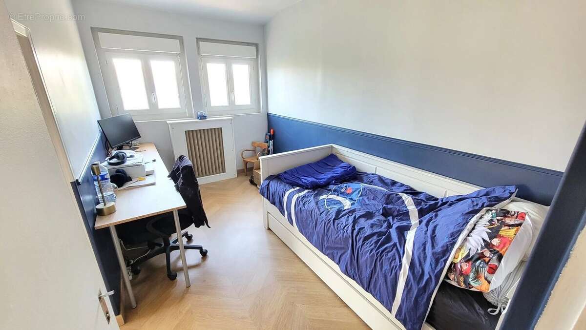 Maison Base Meulière de 197m2 Utiles et 6 pièces – Chelles 3 Minutes Gare - photo 10