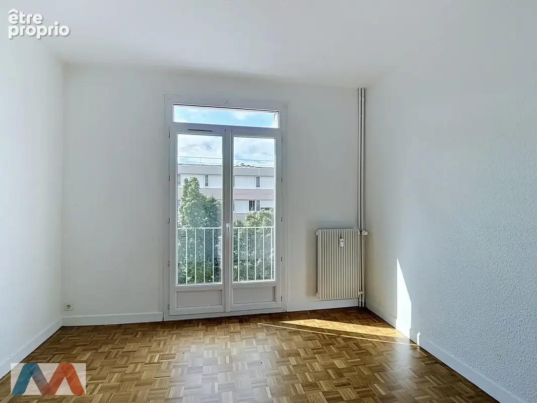 Appartement 104 m² à Cournon-D'auvergne  - photo 8
