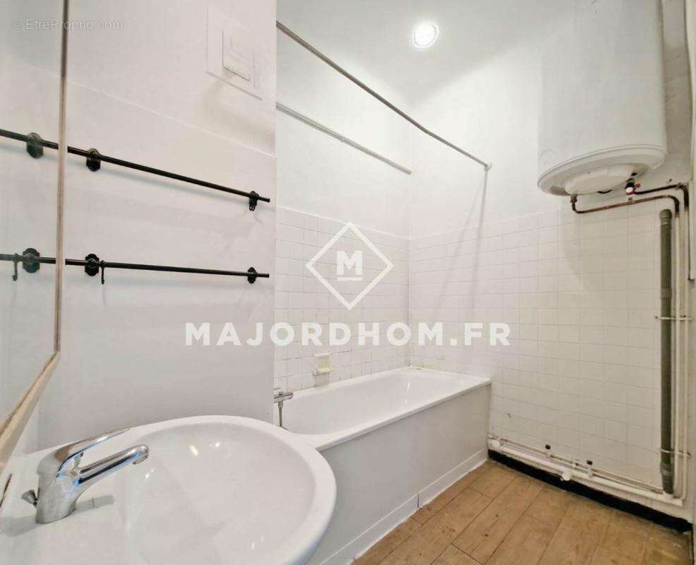 Appartement à MARSEILLE-6E