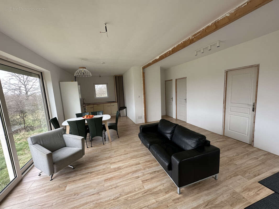 Maison à SAINT-MAUR