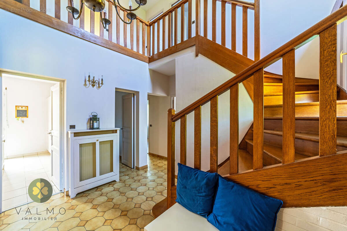 Maison à CIVRY-LA-FORET