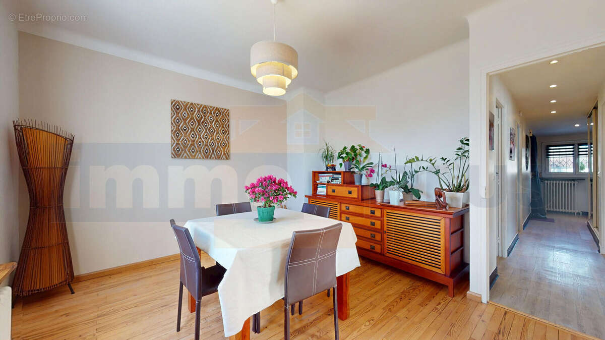 Maison à BOIS-D'ARCY