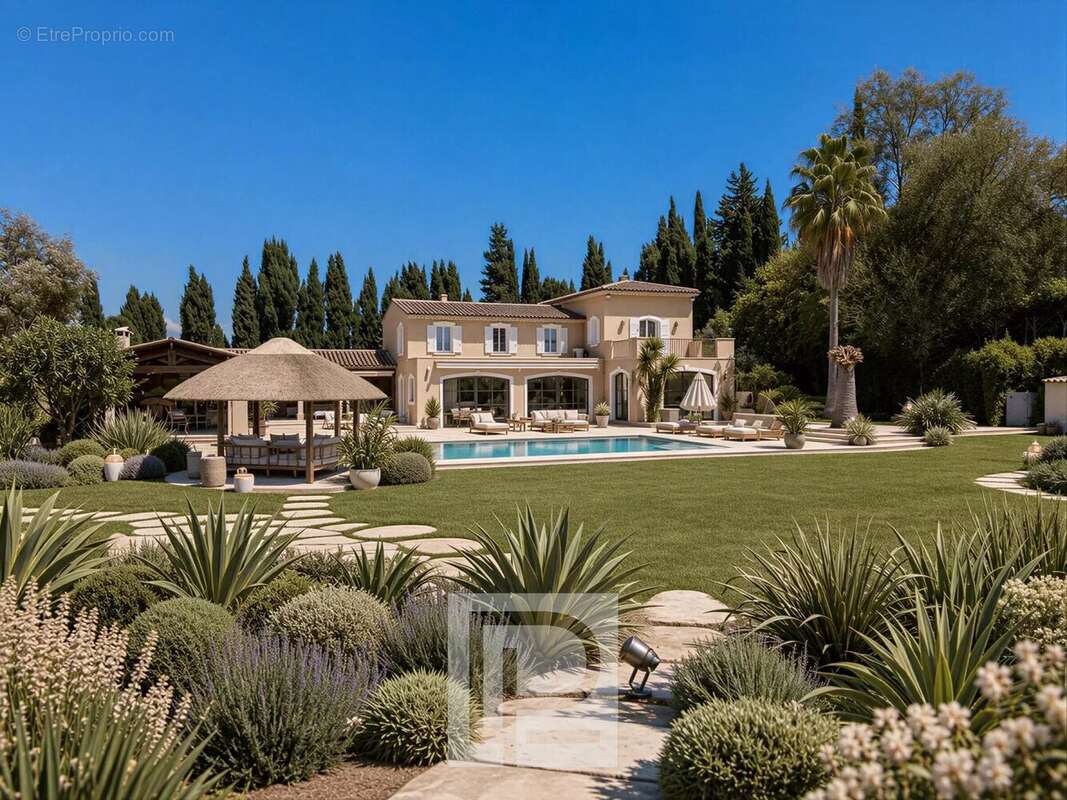 Maison à MOUGINS