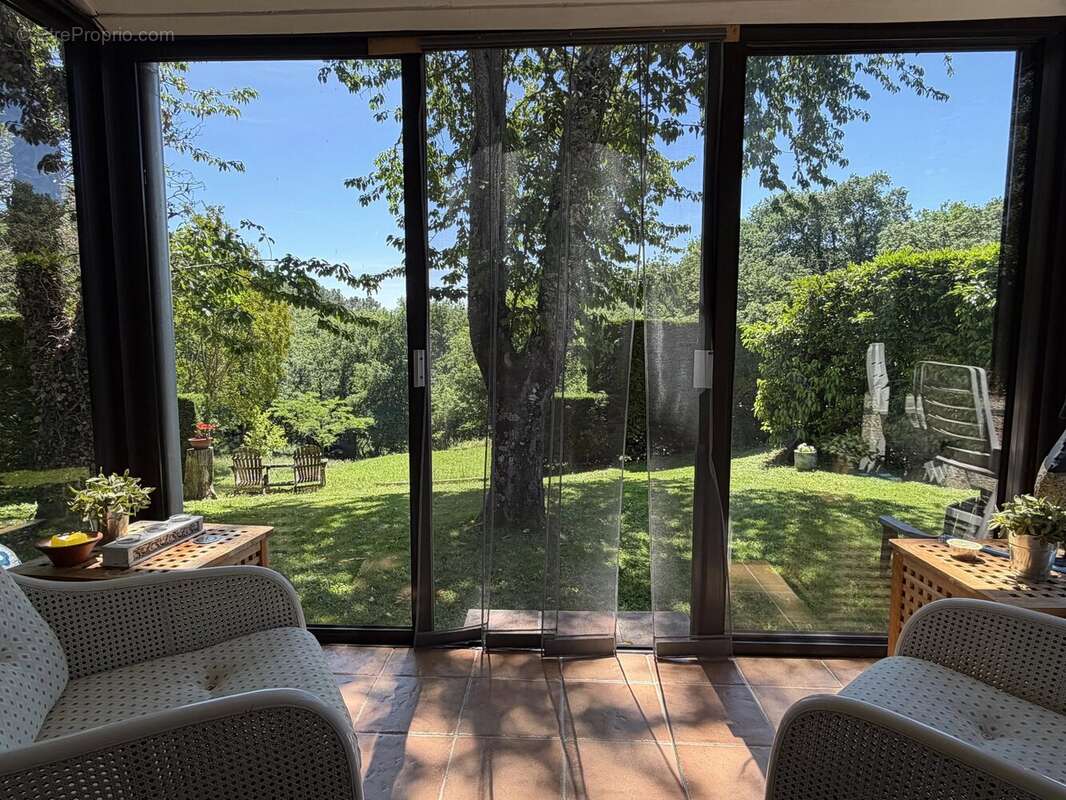 Maison à DOISSAT
