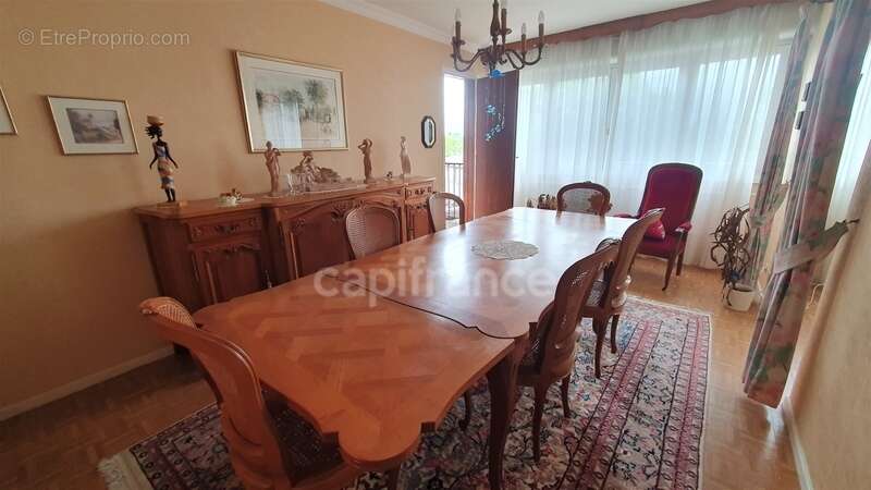 Appartement à SAINT-LOUP-SUR-SEMOUSE