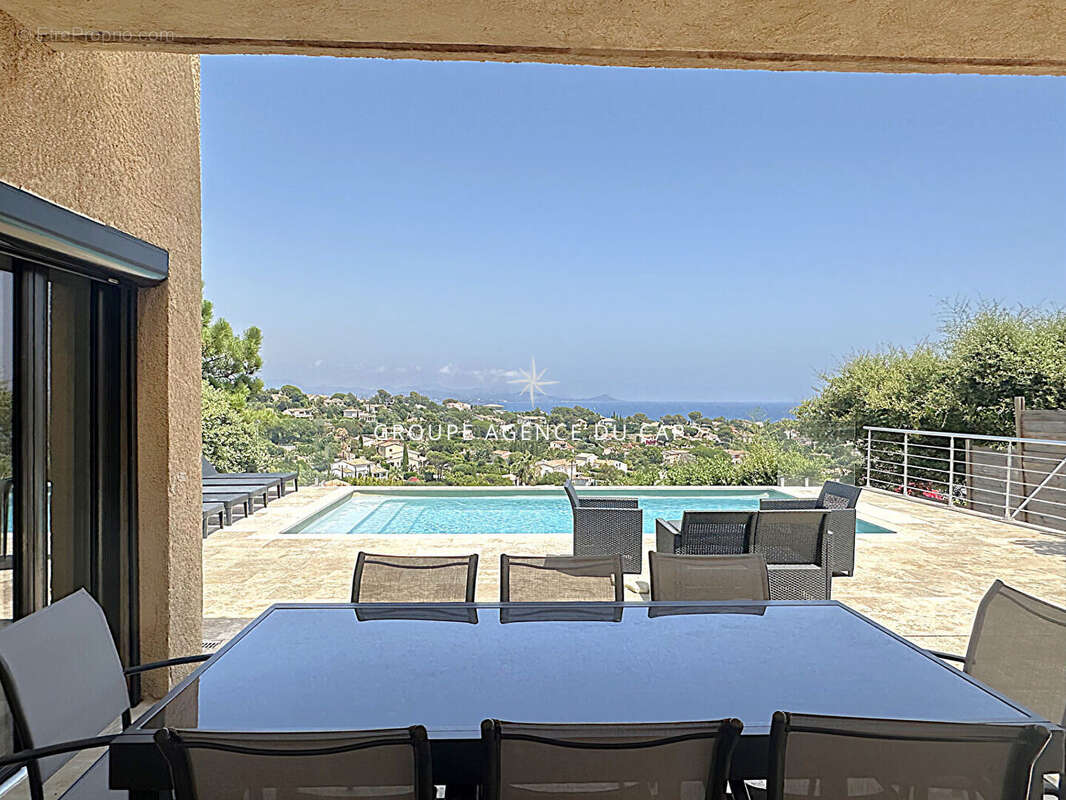 Maison à LES ISSAMBRES