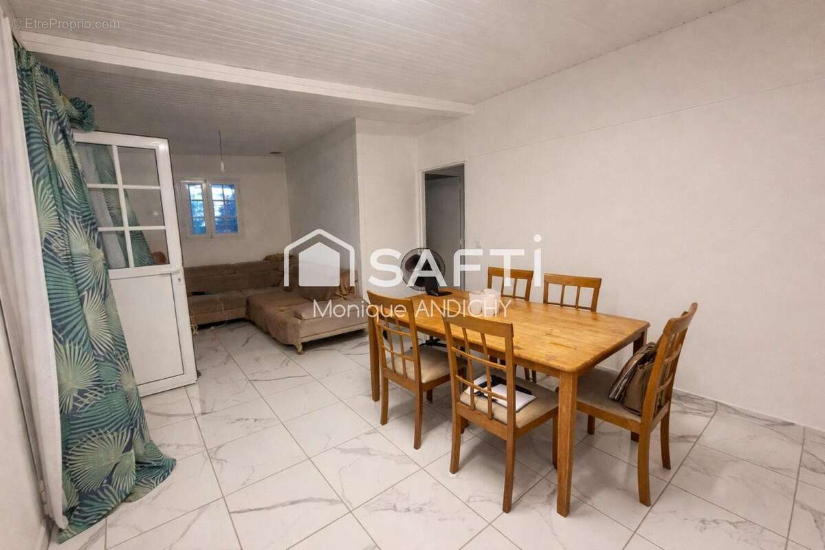 Photo 2 - Maison à SAINTE-MARIE