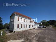 Photo 1 - Maison à FAVERNEY