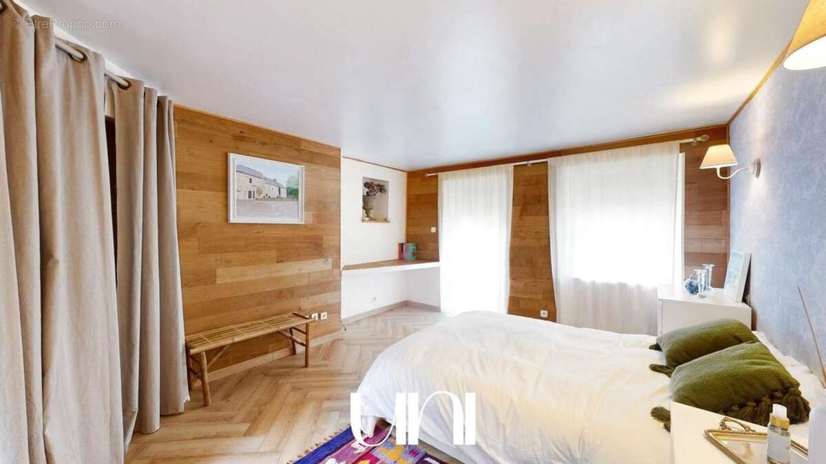 Maison à TROIS-MONTS