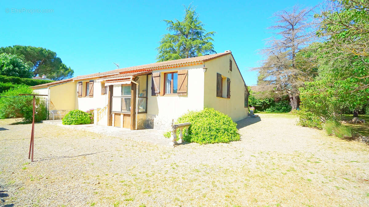 Maison à PEYMEINADE