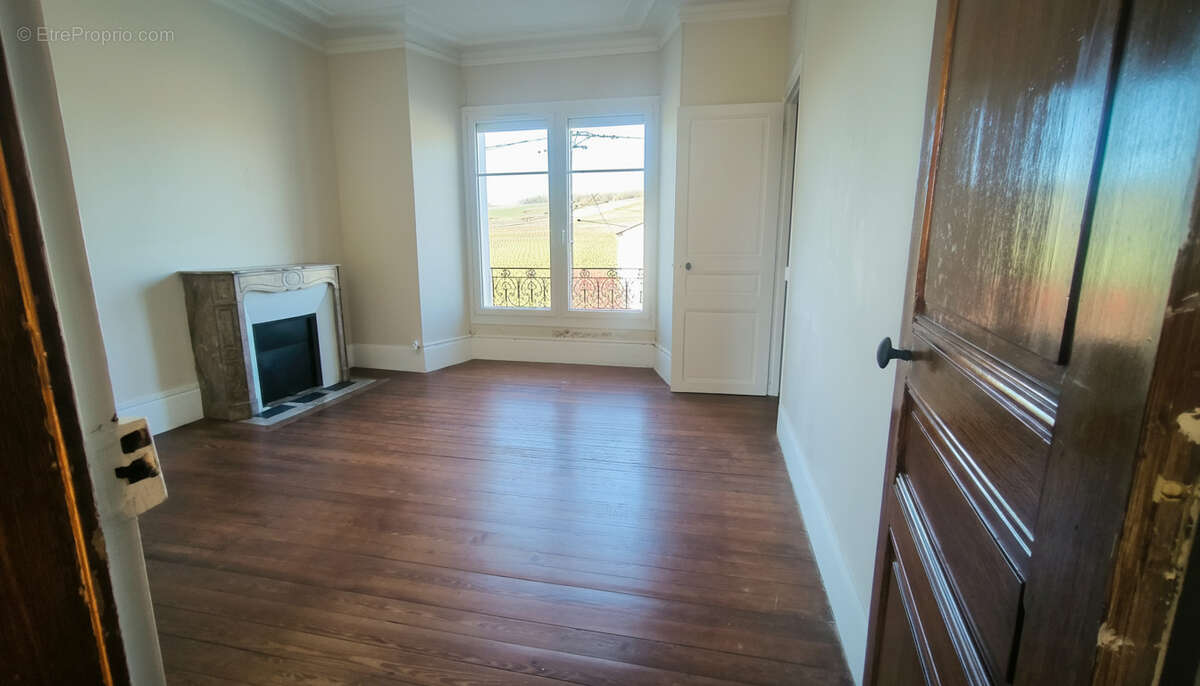 Maison à SAACY-SUR-MARNE