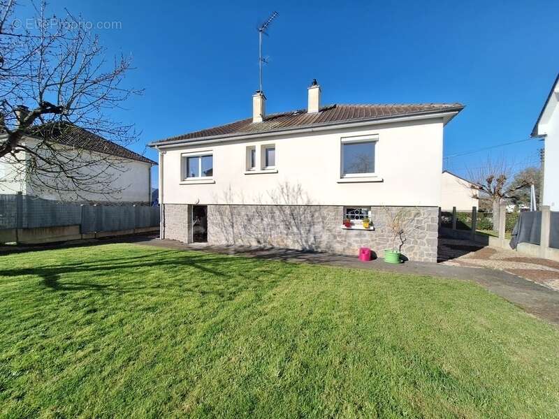 Maison à vendre 4 pièces LAVAL (53) - photo 6