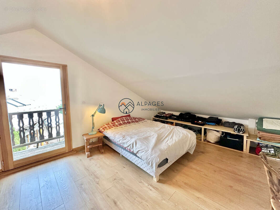 Maison 143 m² à Champcella  - photo 7