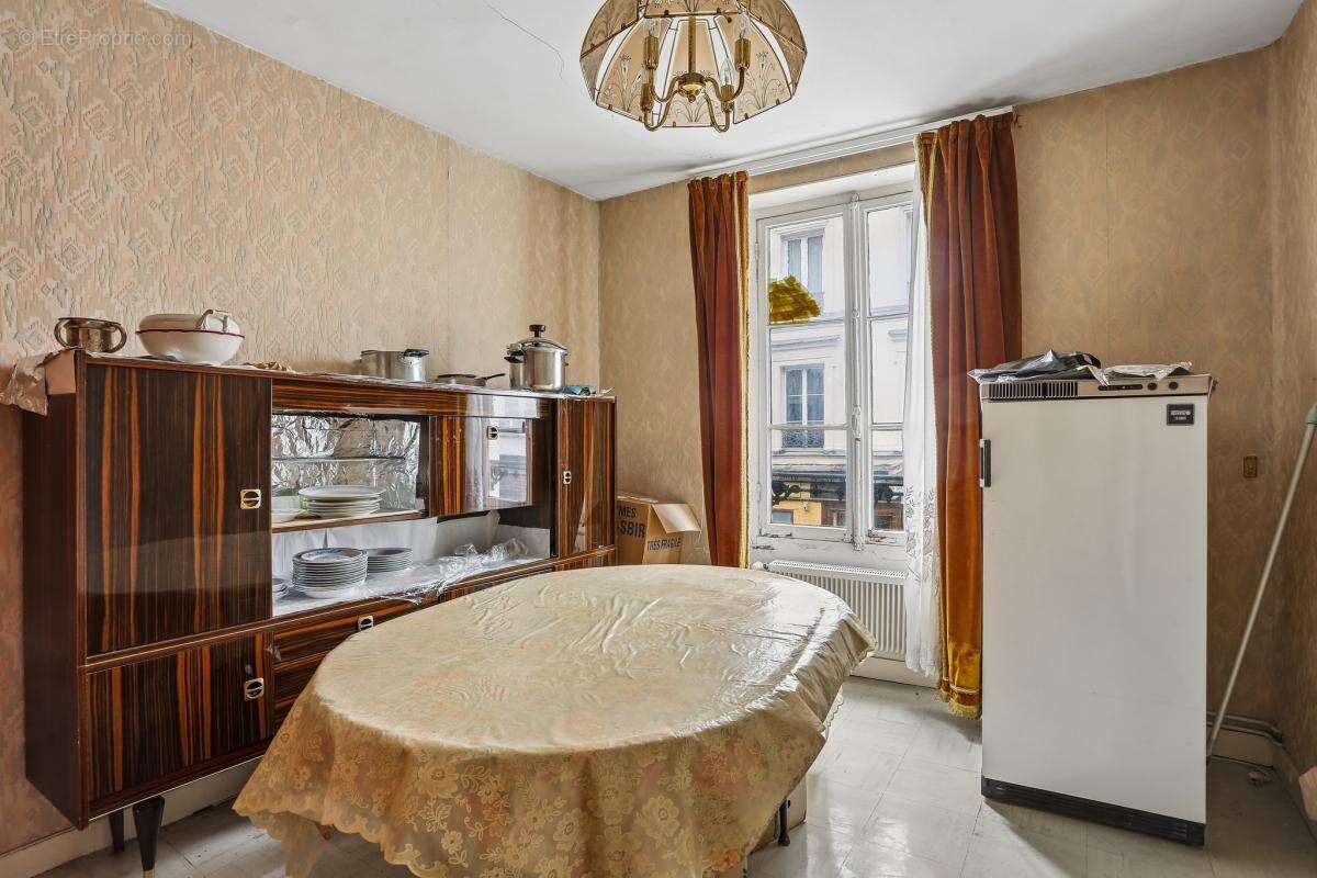 Appartement à PARIS-20E