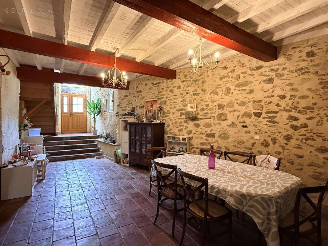 Maison à SAINT-PAPOUL
