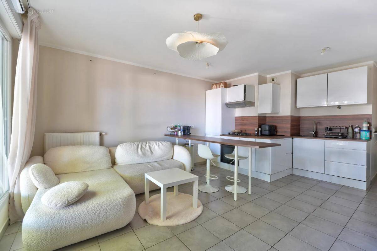 Appartement à VAULX-EN-VELIN