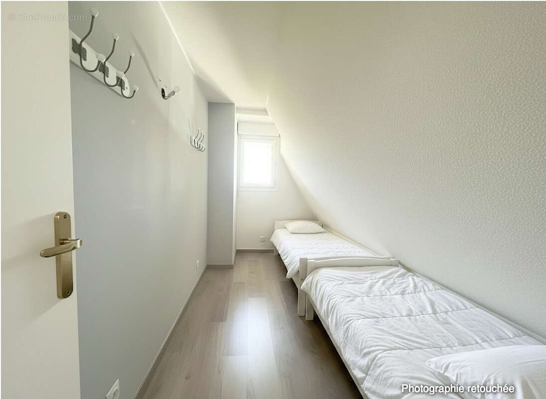 CABOURG, Bel appartement 3 pièces avec grand balcon et place de parking - photo 7