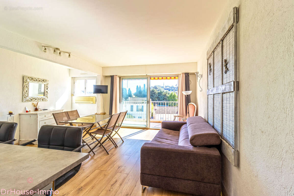 Appartement à CAVALAIRE-SUR-MER