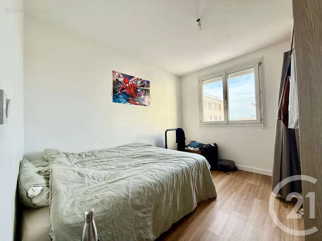 Appartement à CLICHY