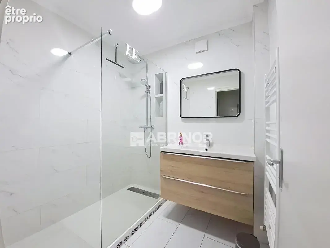Magnifique appartement t3 de 77.73 m² + pk en hyper centre de tourcoing - photo 9