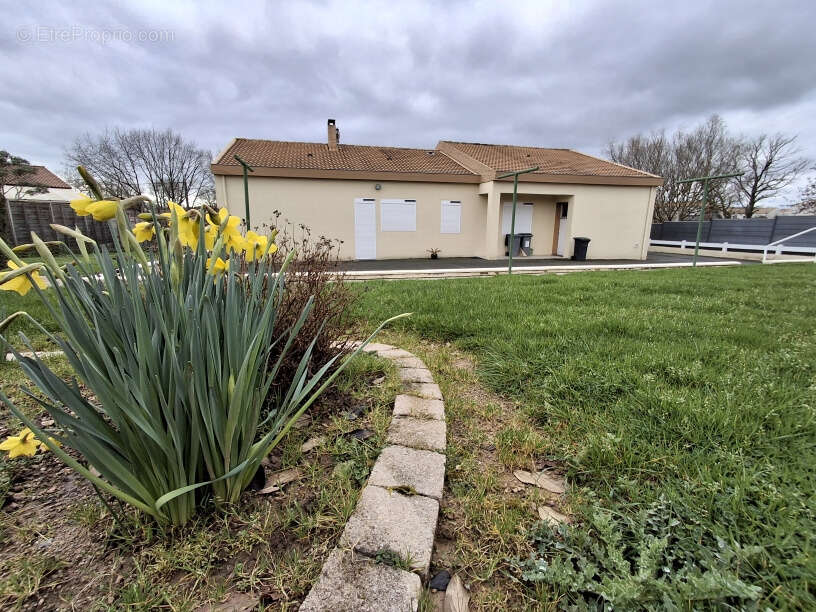 Maison à LA FERRIERE