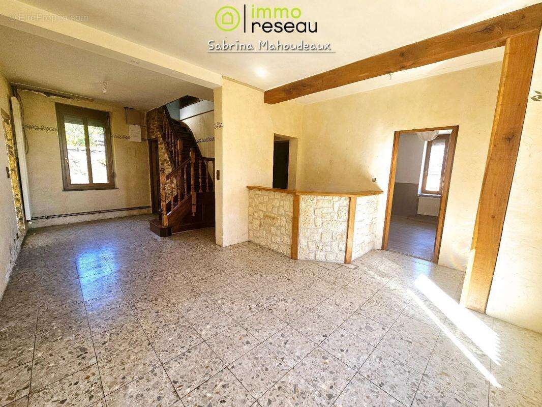 Maison à SAINT-MICHEL