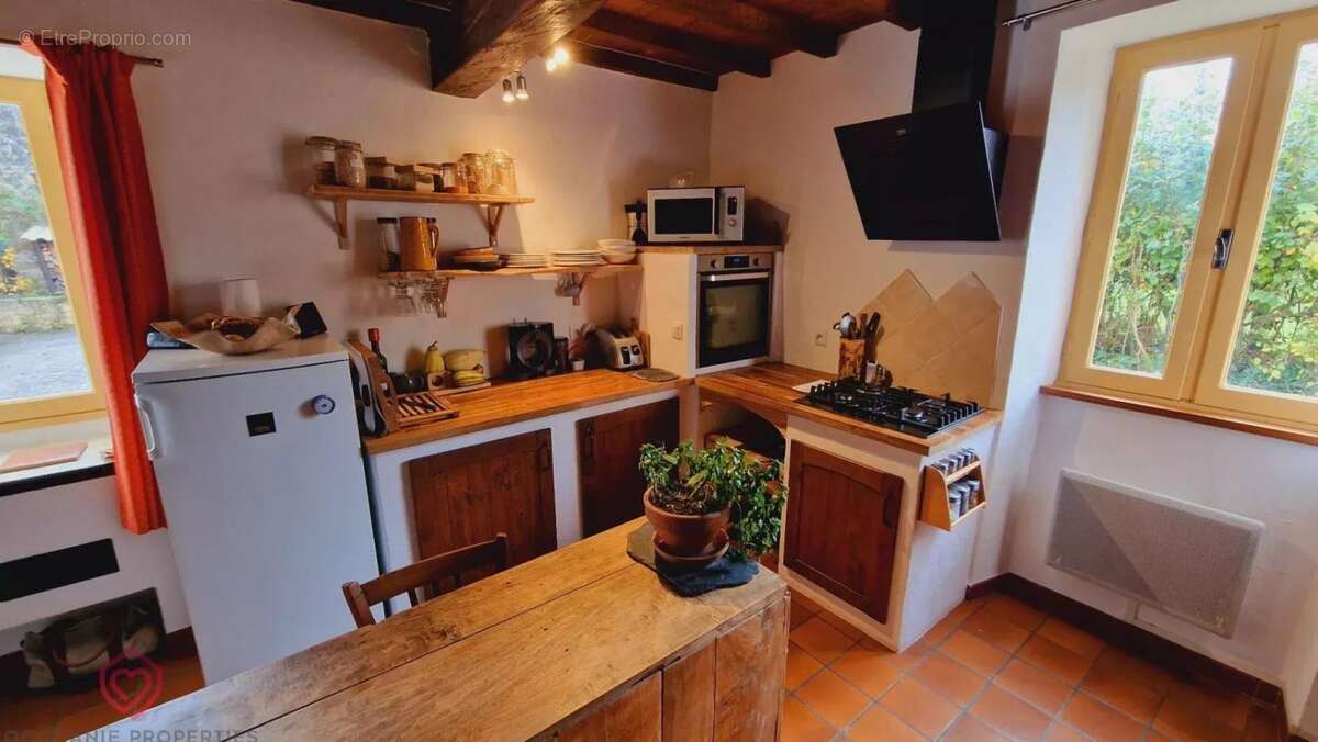 Maison à SALIES-DU-SALAT