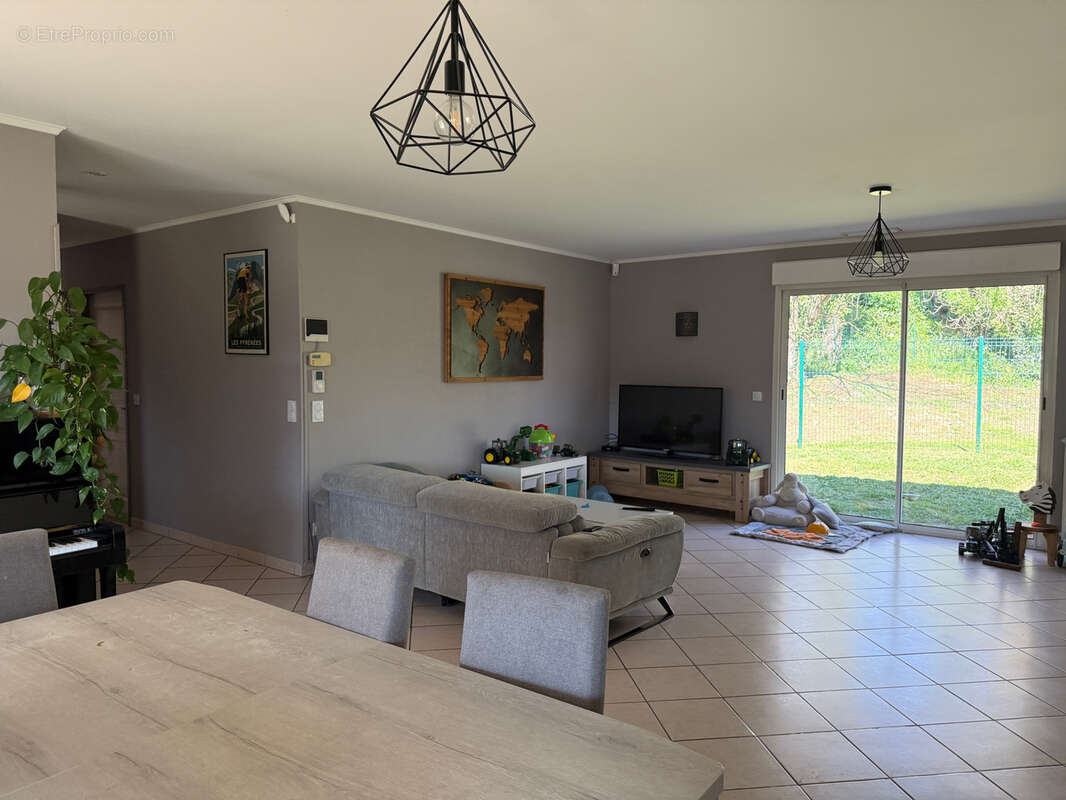 Maison à MARTRES-TOLOSANE