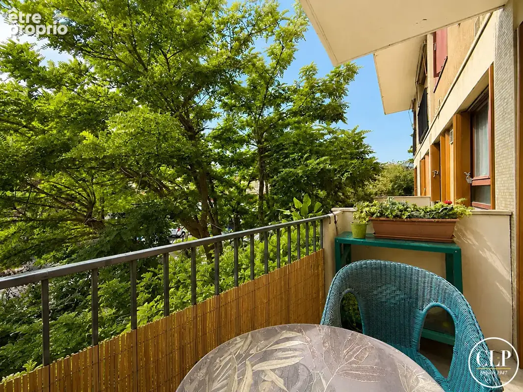 Appartement 4 pièces avec balcon - Coeur des RIGOLLOTS - Limite VINCENNES - photo 13